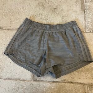 Adidas AEROREADY Light Gray Running Shorts 🩶 XS